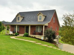420 Fairview Rd, Williamstown, KY 41097