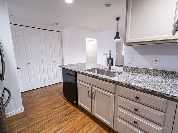 5th image of 3764 S Carlisle Park Pl Unit 3