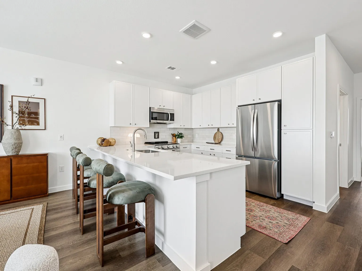 Crestview Townhomes — Photo 1