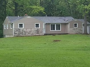 3837 Forest Ridge Dr, Fort Wayne, IN 46804