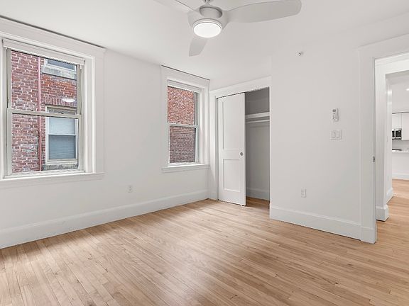 4th image of 38 Bradlee Rd #208