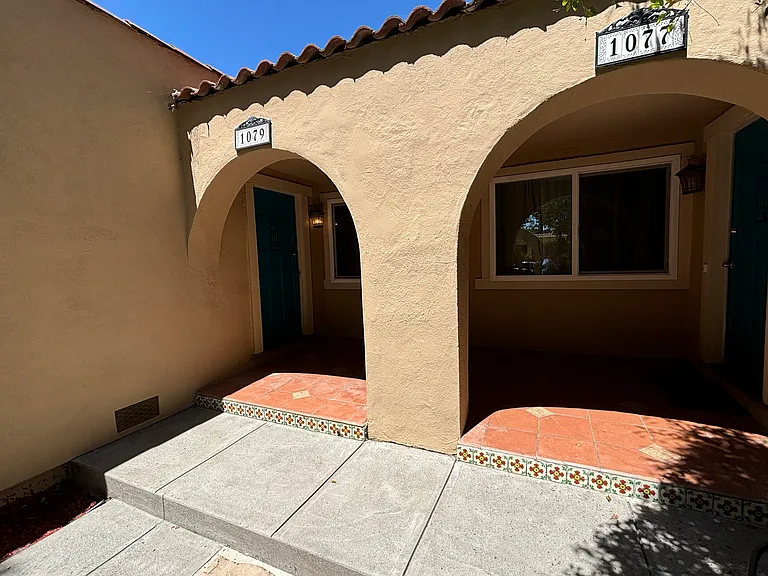 1077 Obrien Ct — Photo 7