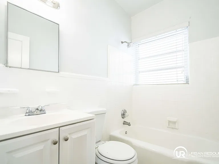 8315 Byron Ave #7A — Photo 14