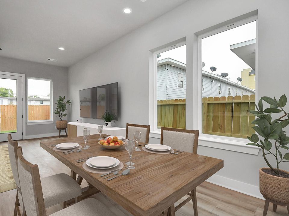 1st image of 6817 Peerless St