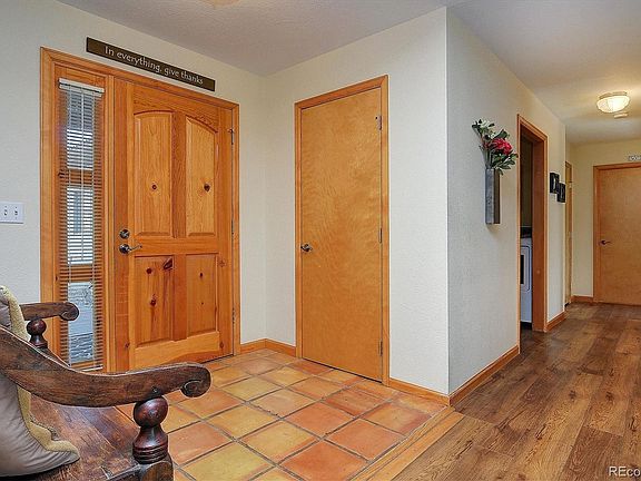 3rd image of 111 Mesa Circle