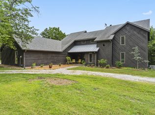 3570 W Country Ln, Springfield, MO 65803