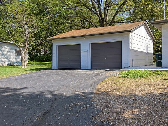 4th image of 6310 Potts Rd