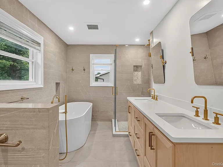 234 Betsy Ross Dr — Photo 33