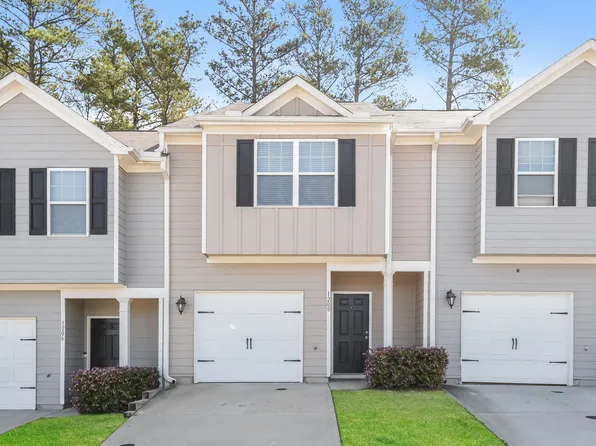 1208 Highwood Ln, East Pt, GA 30344