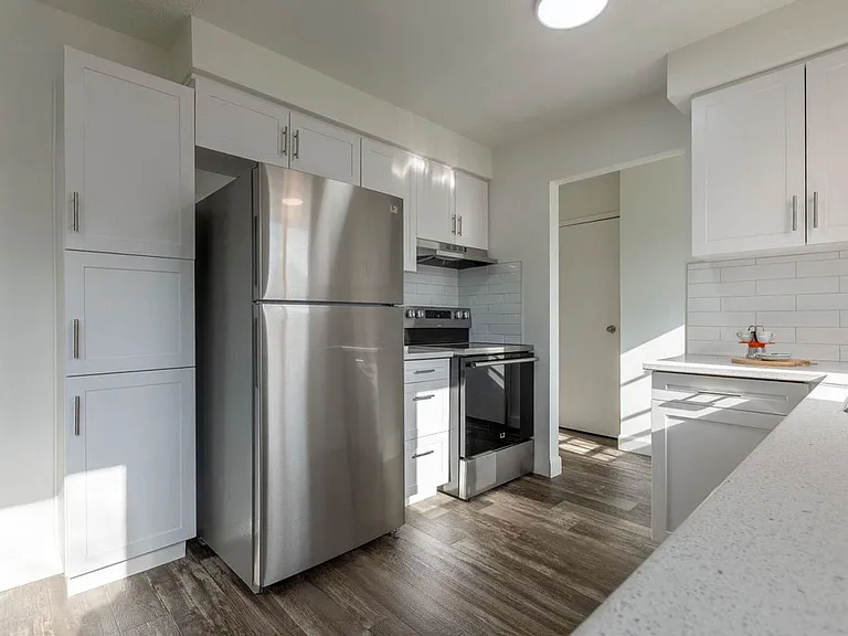 111 Northgate Dr — Photo 8