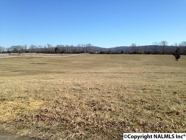 2nd image of Sam Henley Ln