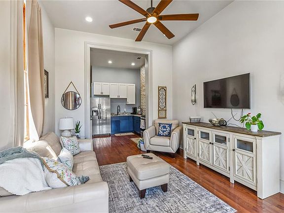 4th image of 2608-10 Dublin Ave