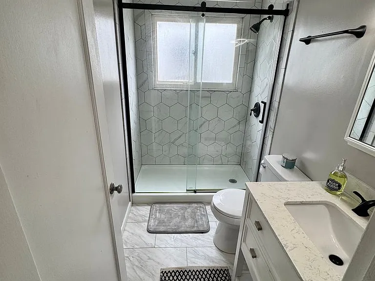 m1545-1547 W 7th Ave — Photo 13