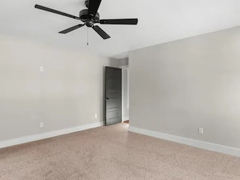 270 W Main St #A — Photo 13