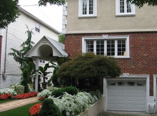 30 Paerdegat 1 St, Brooklyn, NY 11236
