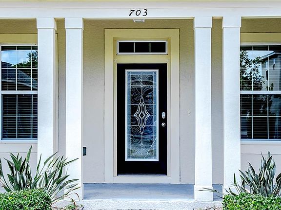 2nd image of 703 Lake Tarpon Way