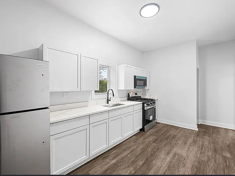 7912 S Ada St #1 — Photo 6