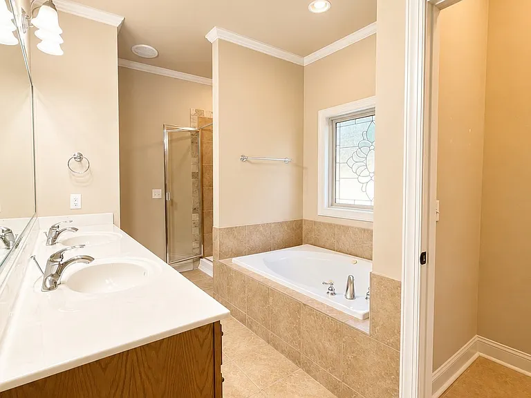 63 Country Club Loop — Photo 14