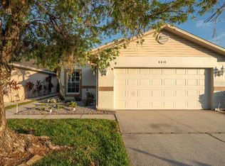 6315 Gentle Ben Cir, Zephyrhills, FL 33544