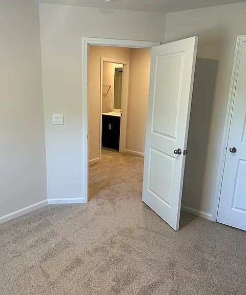 208 Oakmont Valley Trl — Photo 17