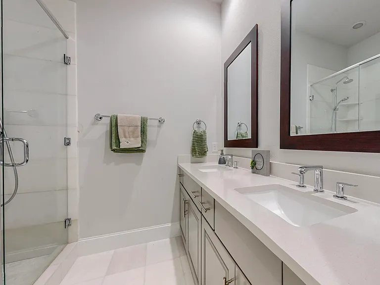 638 Dalton Ln #802 — Photo 25