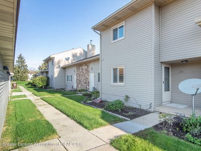 905 Registry Dr #129, Grand Ledge, MI, 48837