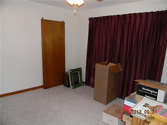 5th image of 109 Burk Dr