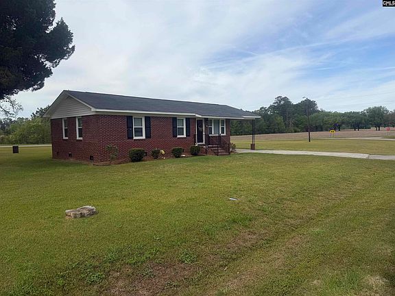 3rd image of 111 Angel Rd