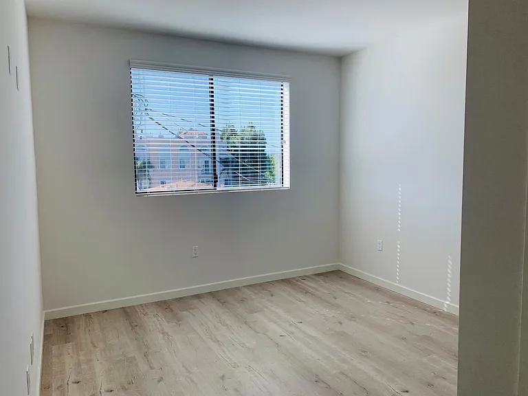 7001 S La Tijera Blvd #7 — Photo 13