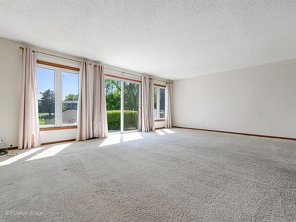 3rd image of 336 Redwing Dr #18-3