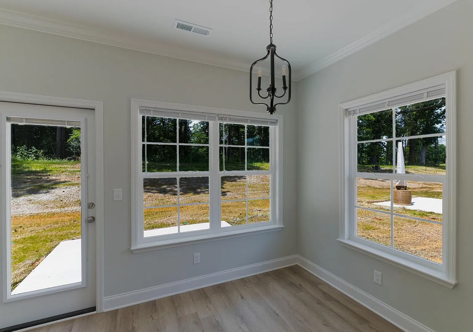 Minnis Townhomes — Photo 4