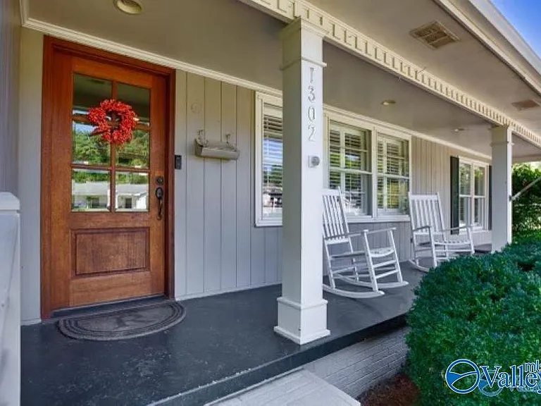 1302 Cleermont Dr SE — Photo 7