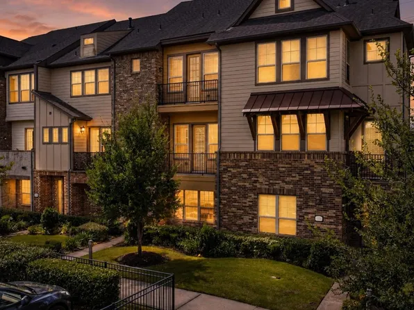 18309 Crystal Knoll Dr, Cypress, TX 77433