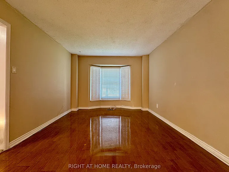 3266 Jackpine Rd — Photo 4
