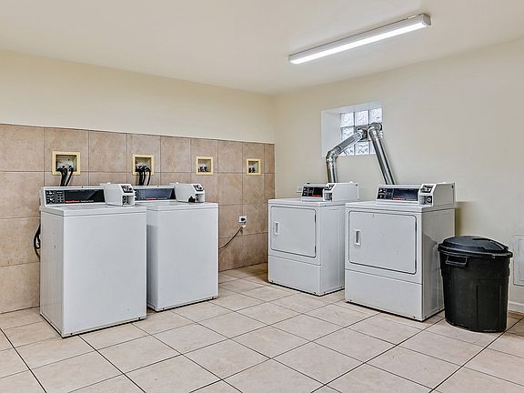 3rd image of 6205 S Michigan Ave APT 2C