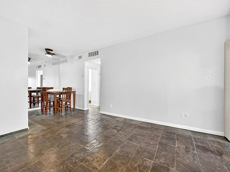 10053 Westpark Dr #297 — Photo 10