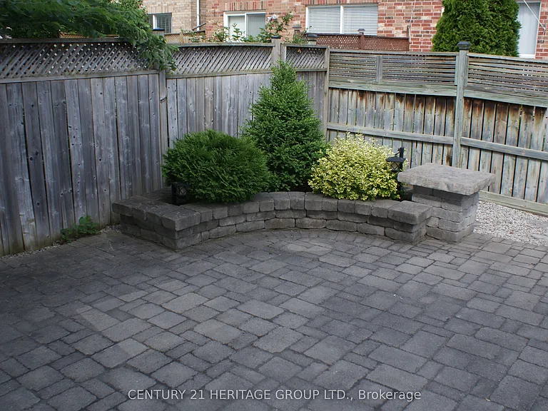 1134 Barclay Cir — Photo 16