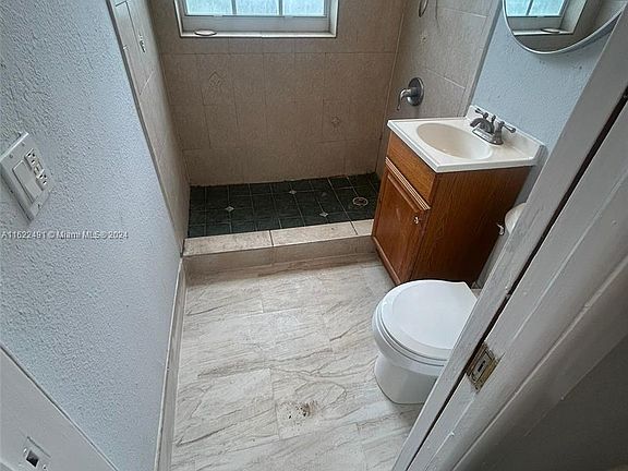 5th image of 1344 NW 3rd Ave