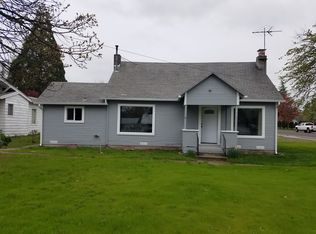 1425 Dakota Ave, Medford, OR