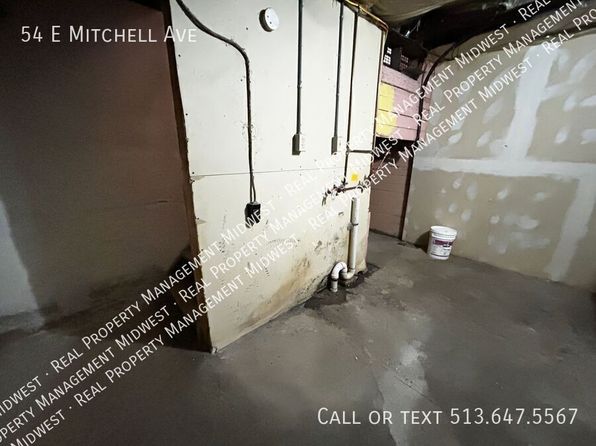 54 E Mitchell Ave