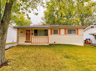 1075 Boone St, Florissant, MO 63031