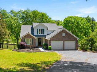 301 Watersedge Rd, Greenwood, SC 29649