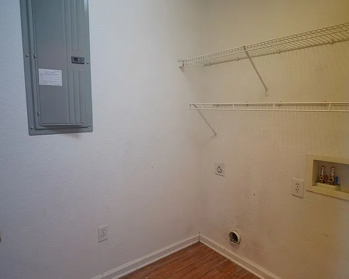 2788 Westbrook Ct — Photo 13