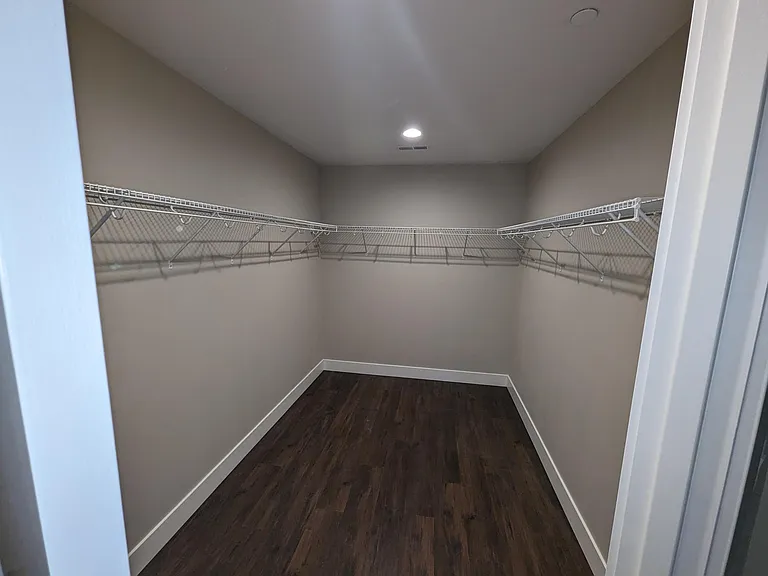 309 Lake Louise Dr SW — Photo 21