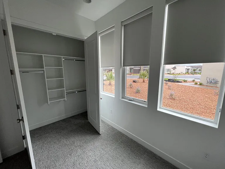 2907 E Snowberry Dr — Photo 11