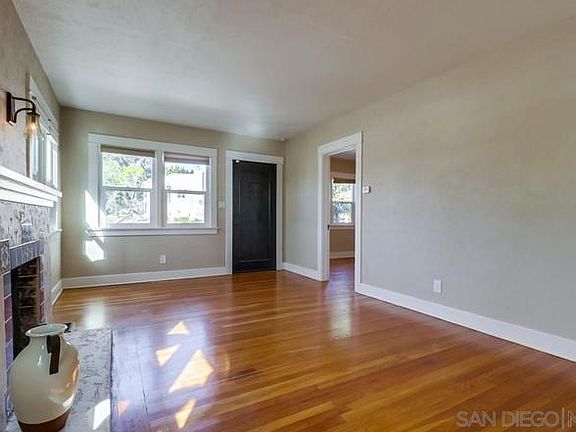 3rd image of 3545 Villa Ter
