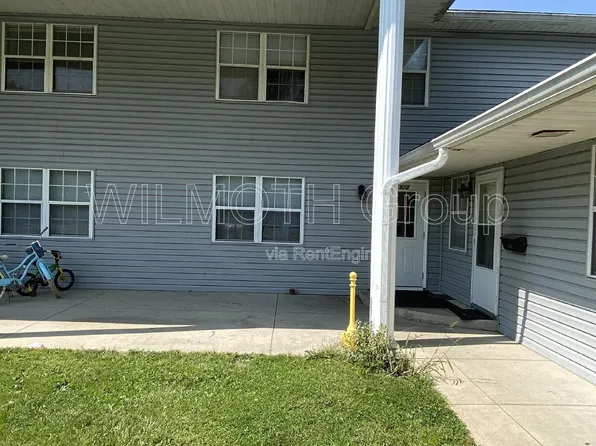 1320 Millerwood Dr Unit 3, Lebanon, IN 46052