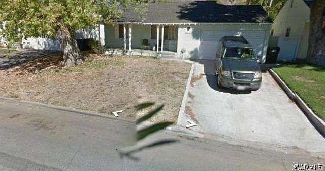 1st image of 497 W Mariposa St