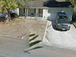 497 W Mariposa St, Altadena, CA 91001