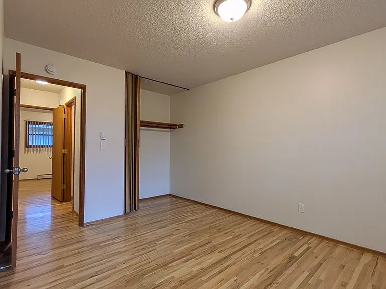 Bel Air Apartments — Photo 26